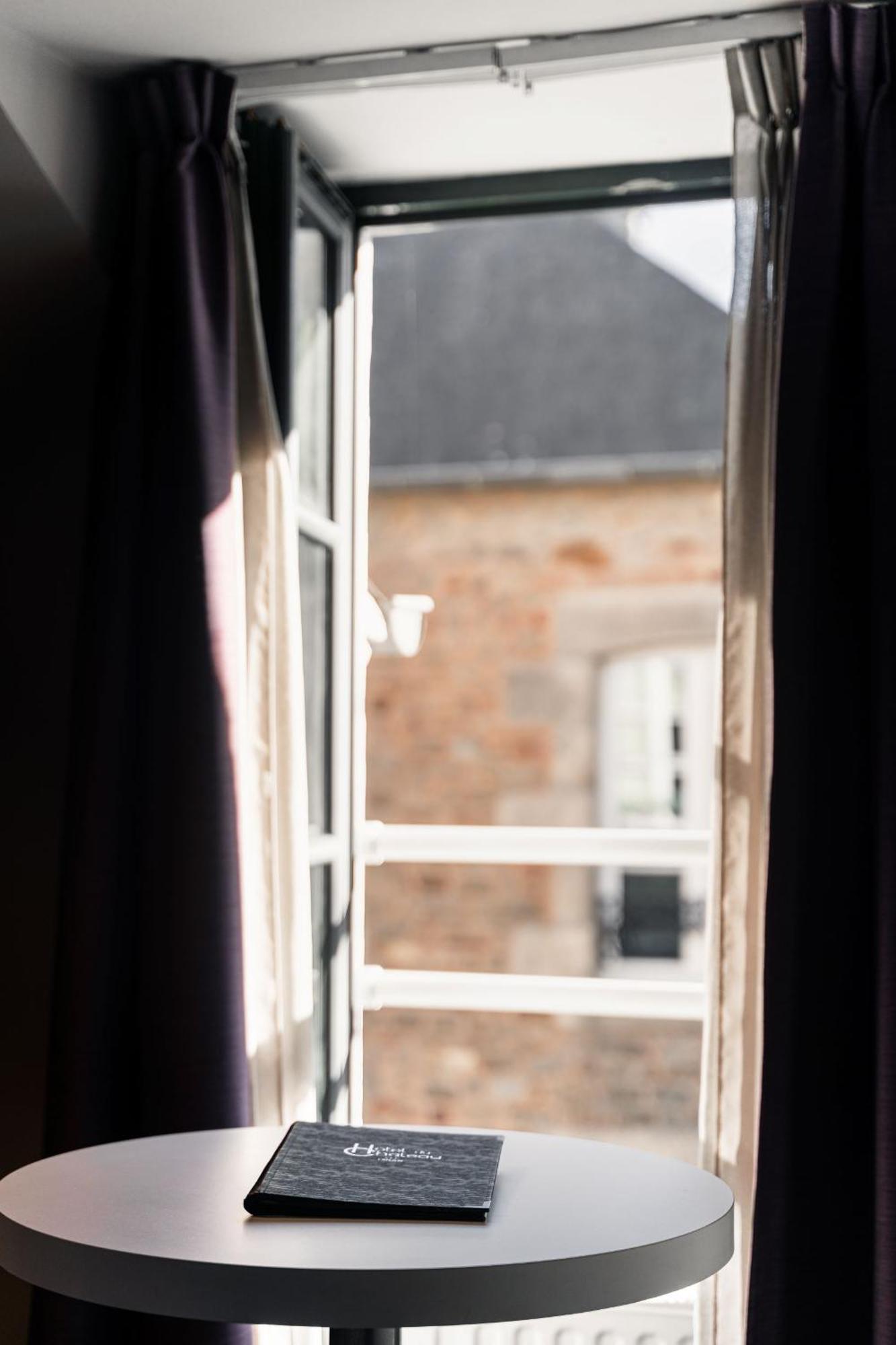 Hotel Du Chateau Dinan - Originals Boutique 外观 照片